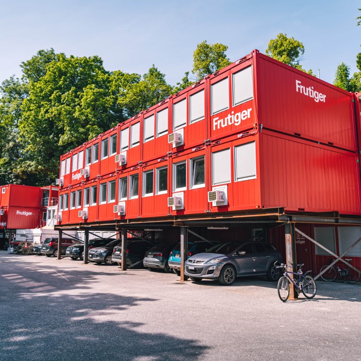 Frutiger Container und Modulbau 1